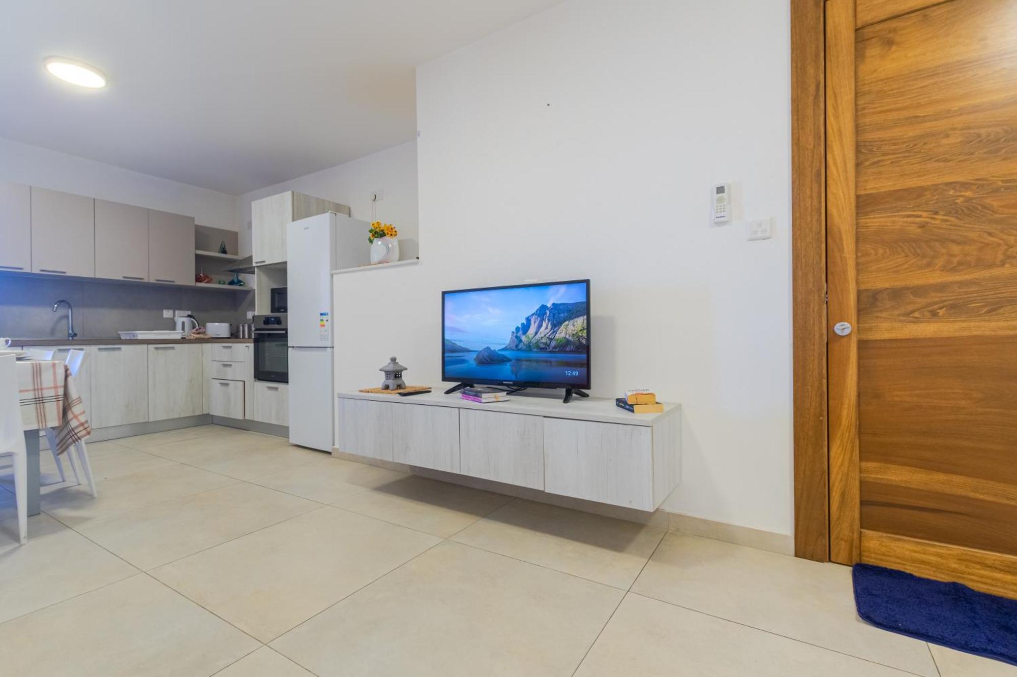 Spacious Brand New Apartment Hc Balcony 3 Bdr 2 Bth Bugibba St. Paul's Bay Exteriör bild